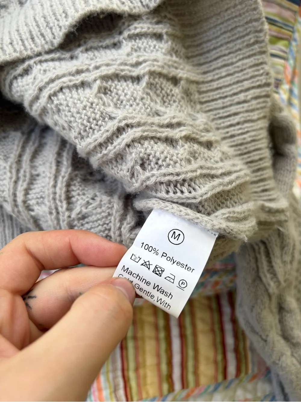 SHEIN Cropped Cable Knit Crewneck Sweater - Gray